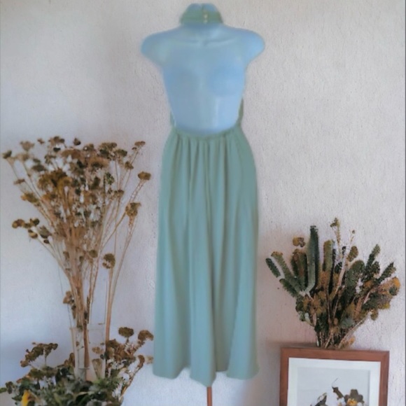 SHOW ME YOUR MUMU Collette Collar Halter Dress Silver Sage Crisp Size XXL. NWOT - Picture 3 of 9